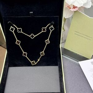 Van Cleef & Arpels Necklace/ 10 Motifs